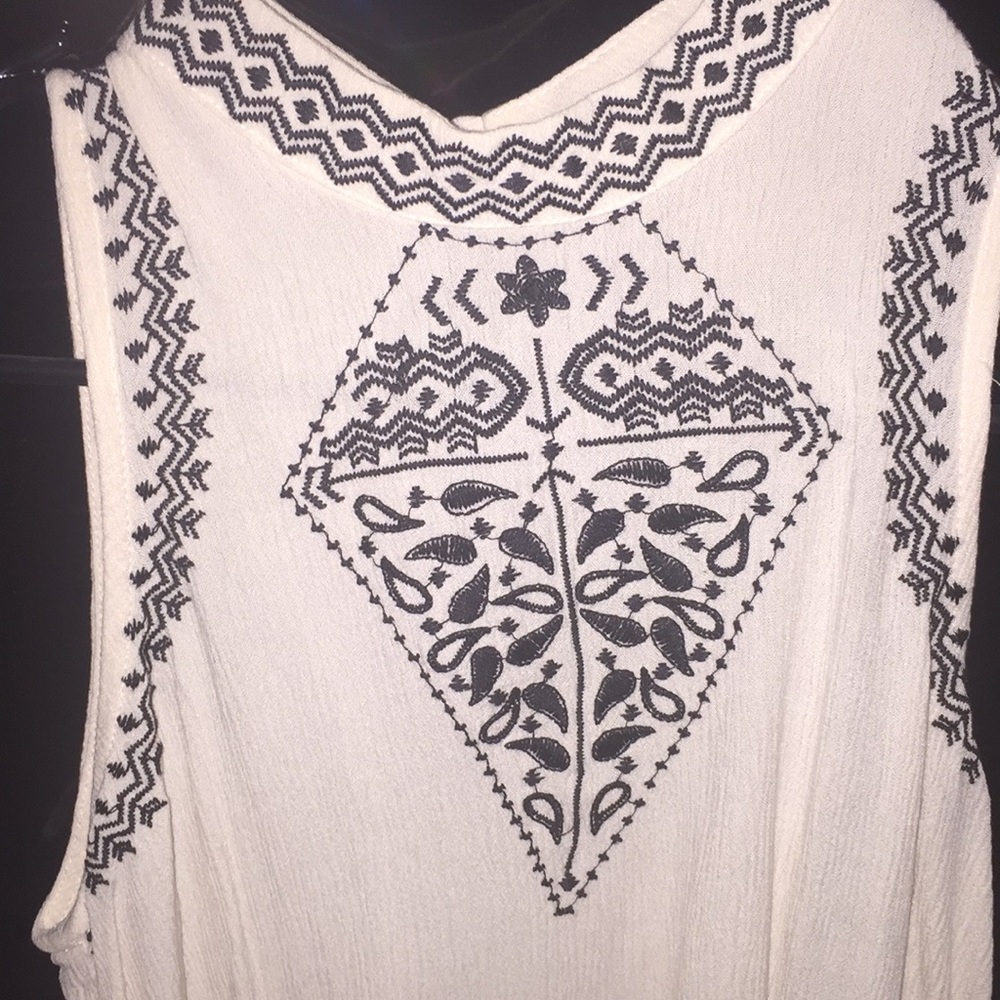 Blouse - Picture 2 of 4